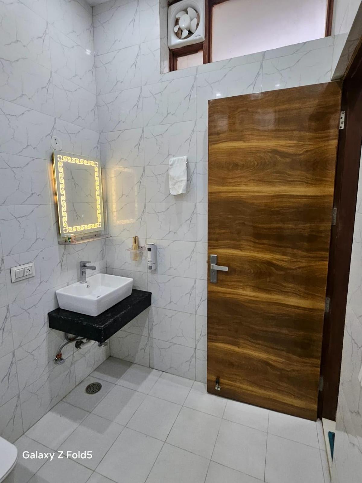 Ashirwaad 249 Greater Noida Exterior foto