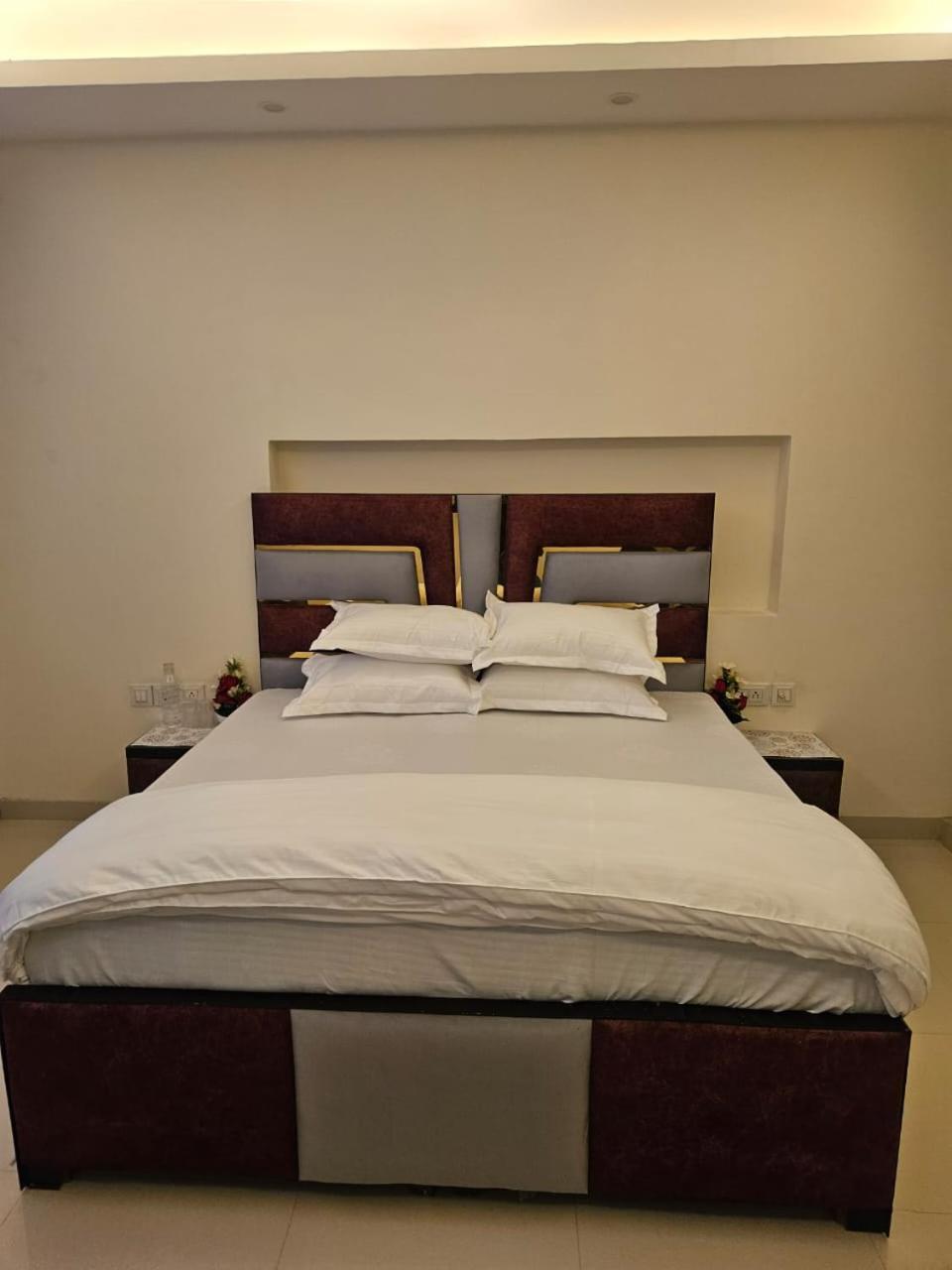Ashirwaad 249 Greater Noida Exterior foto