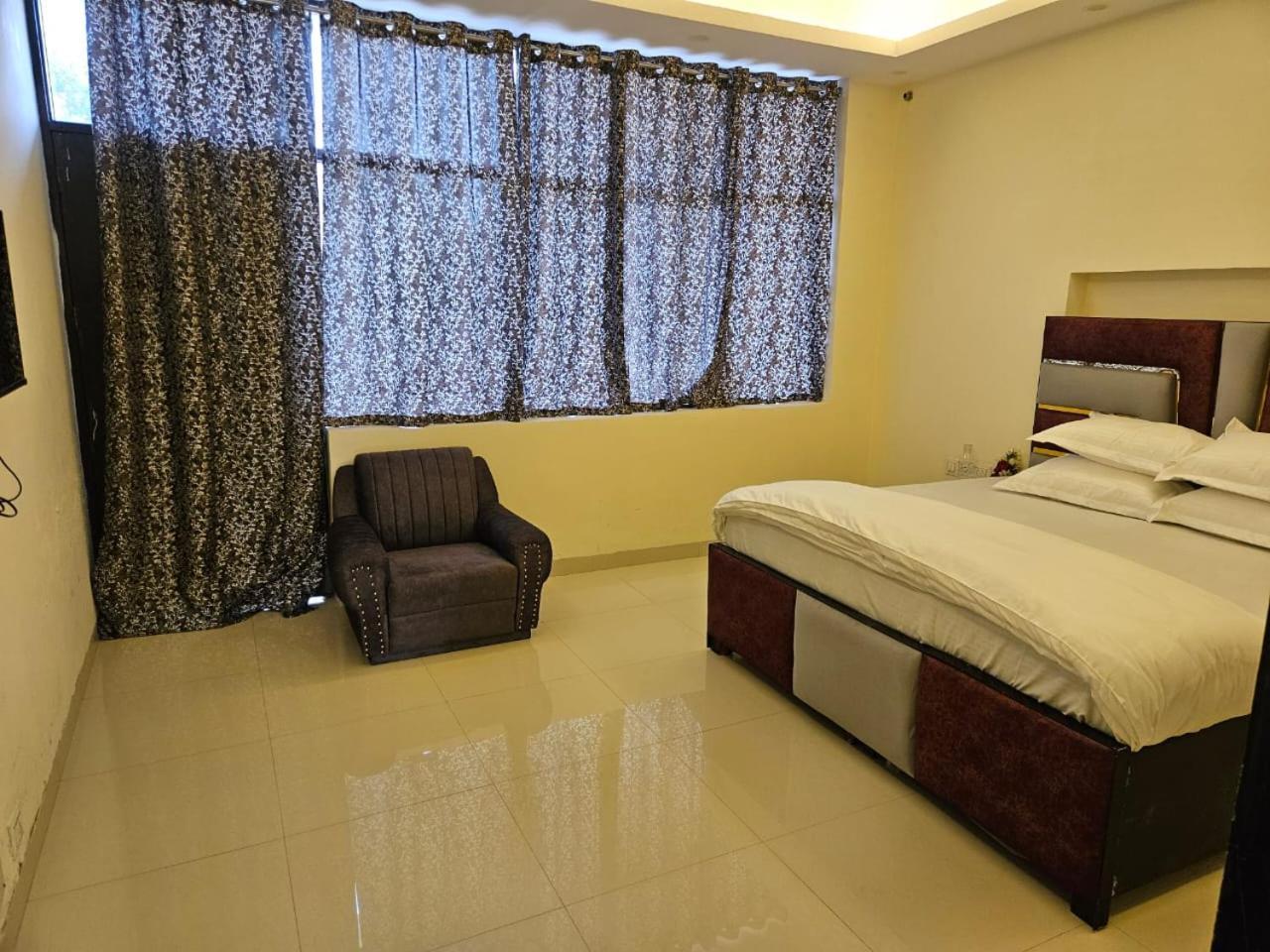 Ashirwaad 249 Greater Noida Exterior foto